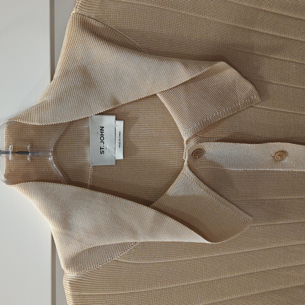 St. John Button Front Ribbed Knit Top - Picture 3 of 10